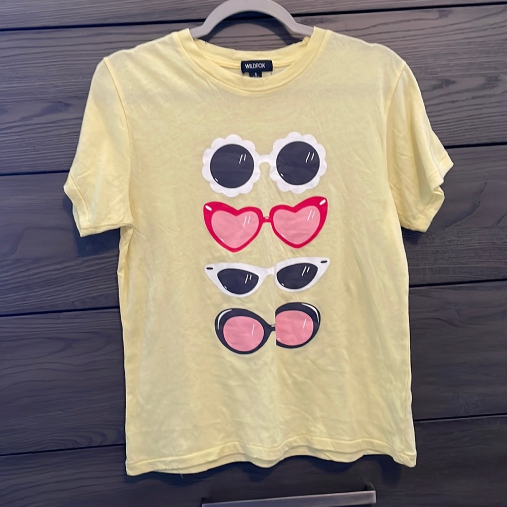 NWT Wildfox Sunnies Keke Tee Shirt Sz S